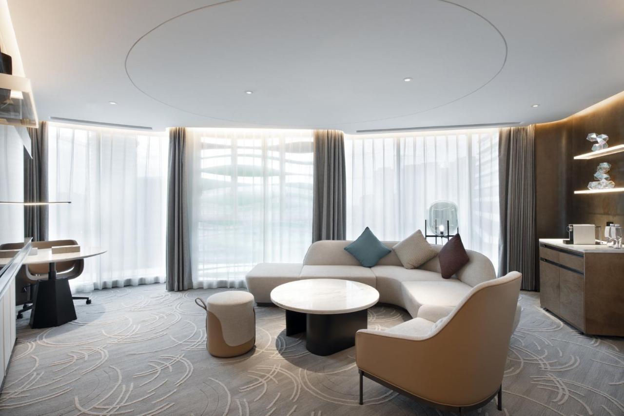 Crowne Plaza Wuhan Optics Valley By Ihg Exterior foto