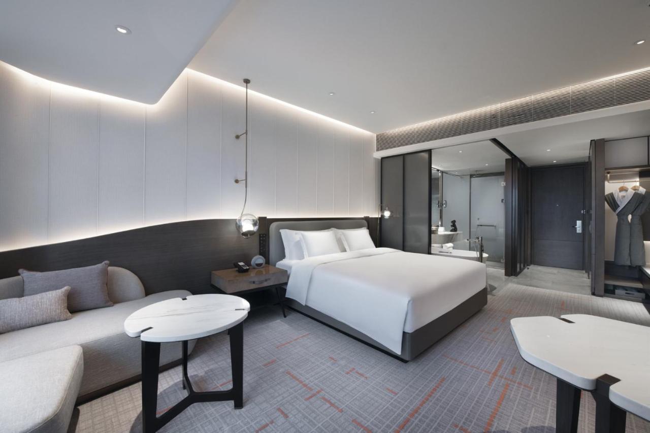 Crowne Plaza Wuhan Optics Valley By Ihg Exterior foto