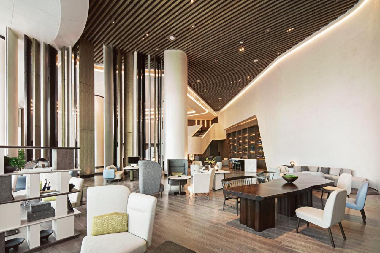 Crowne Plaza Wuhan Optics Valley By Ihg Exterior foto