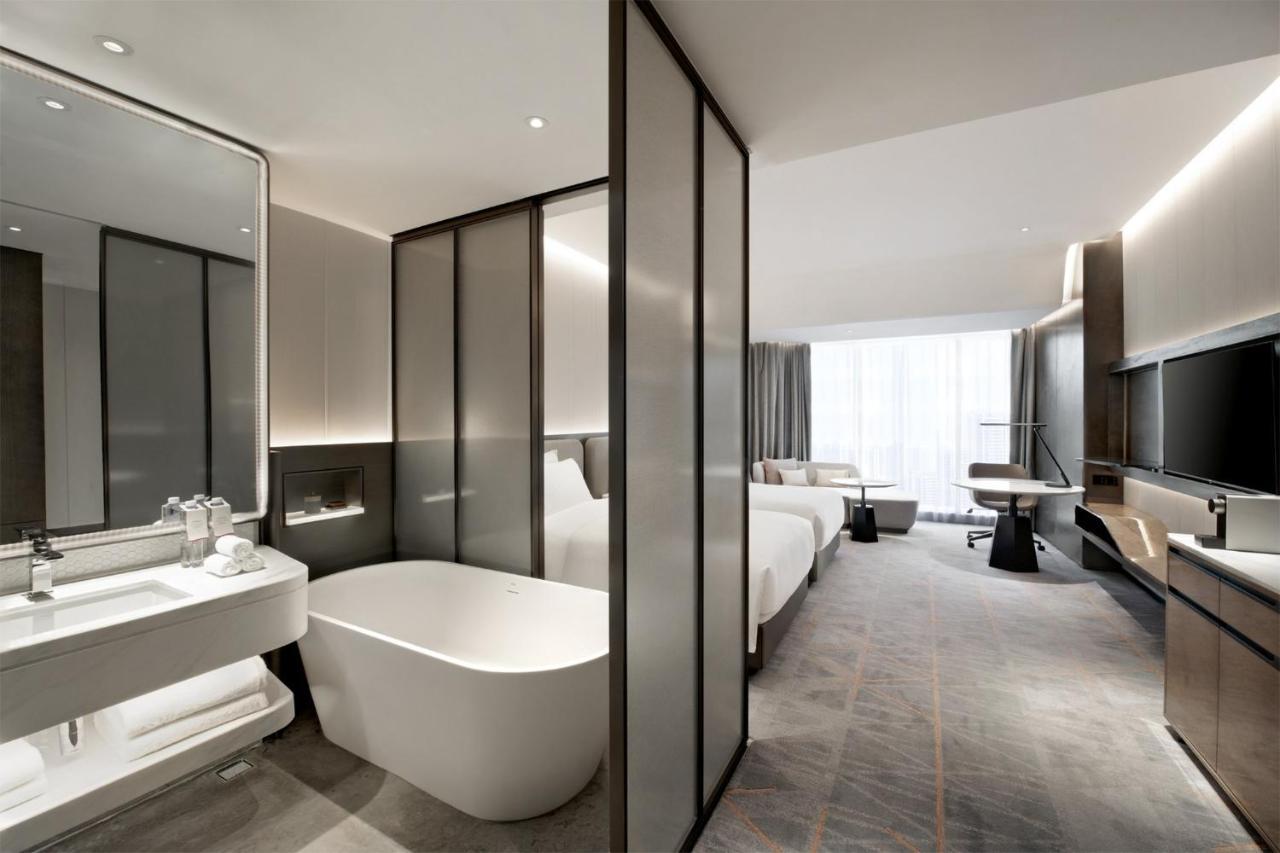 Crowne Plaza Wuhan Optics Valley By Ihg Exterior foto