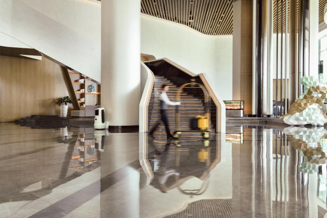 Crowne Plaza Wuhan Optics Valley By Ihg Exterior foto