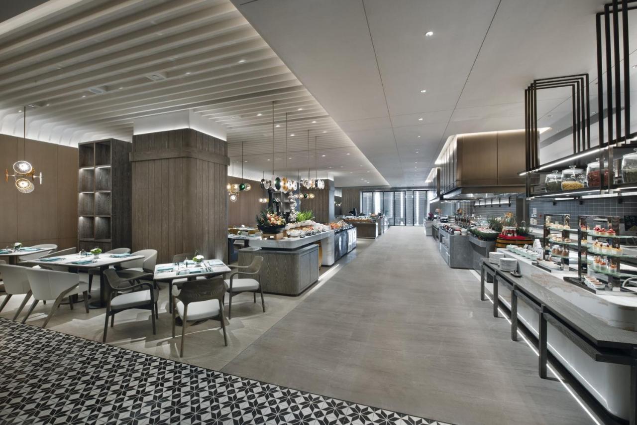Crowne Plaza Wuhan Optics Valley By Ihg Exterior foto