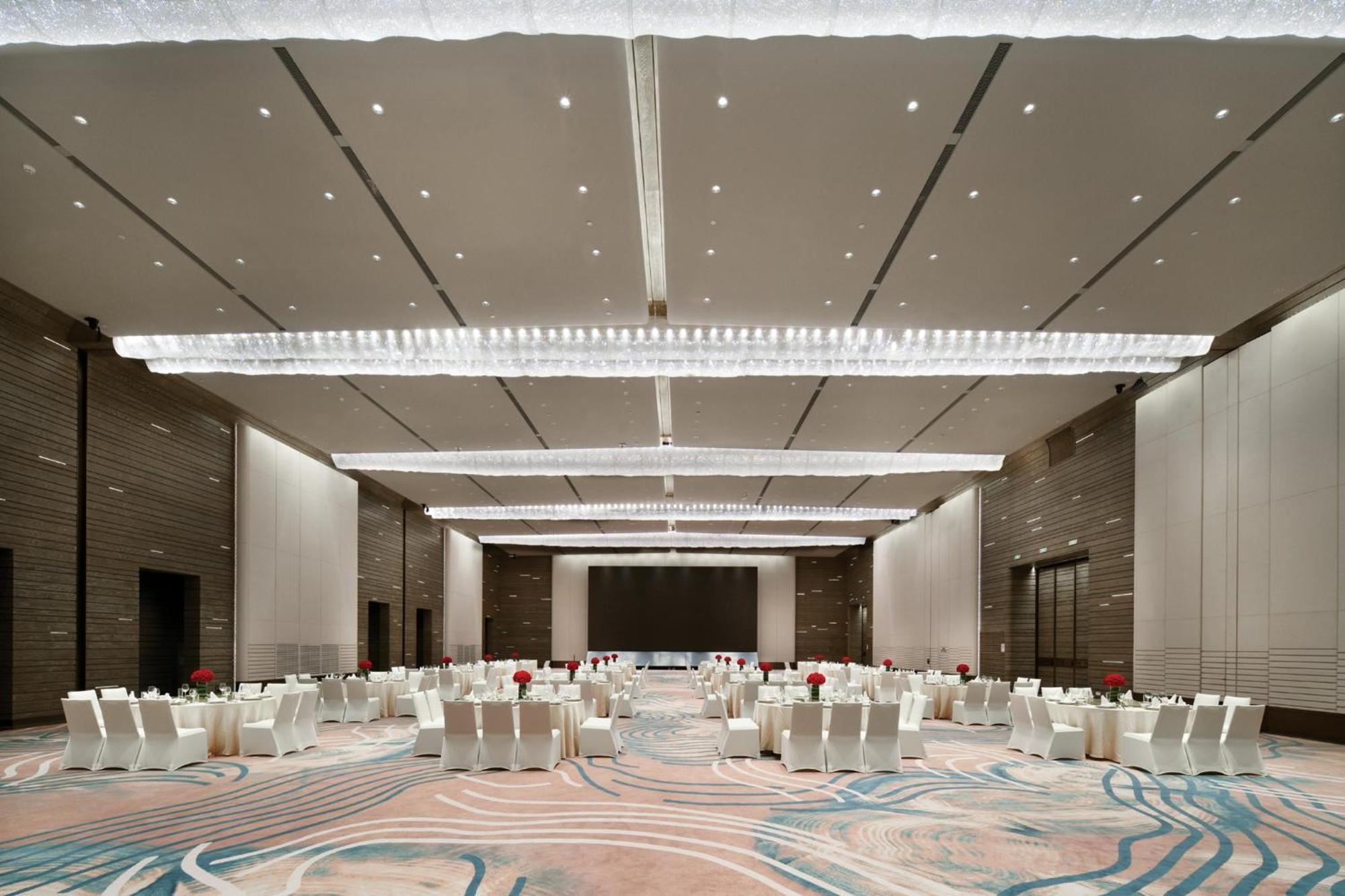 Crowne Plaza Wuhan Optics Valley By Ihg Exterior foto