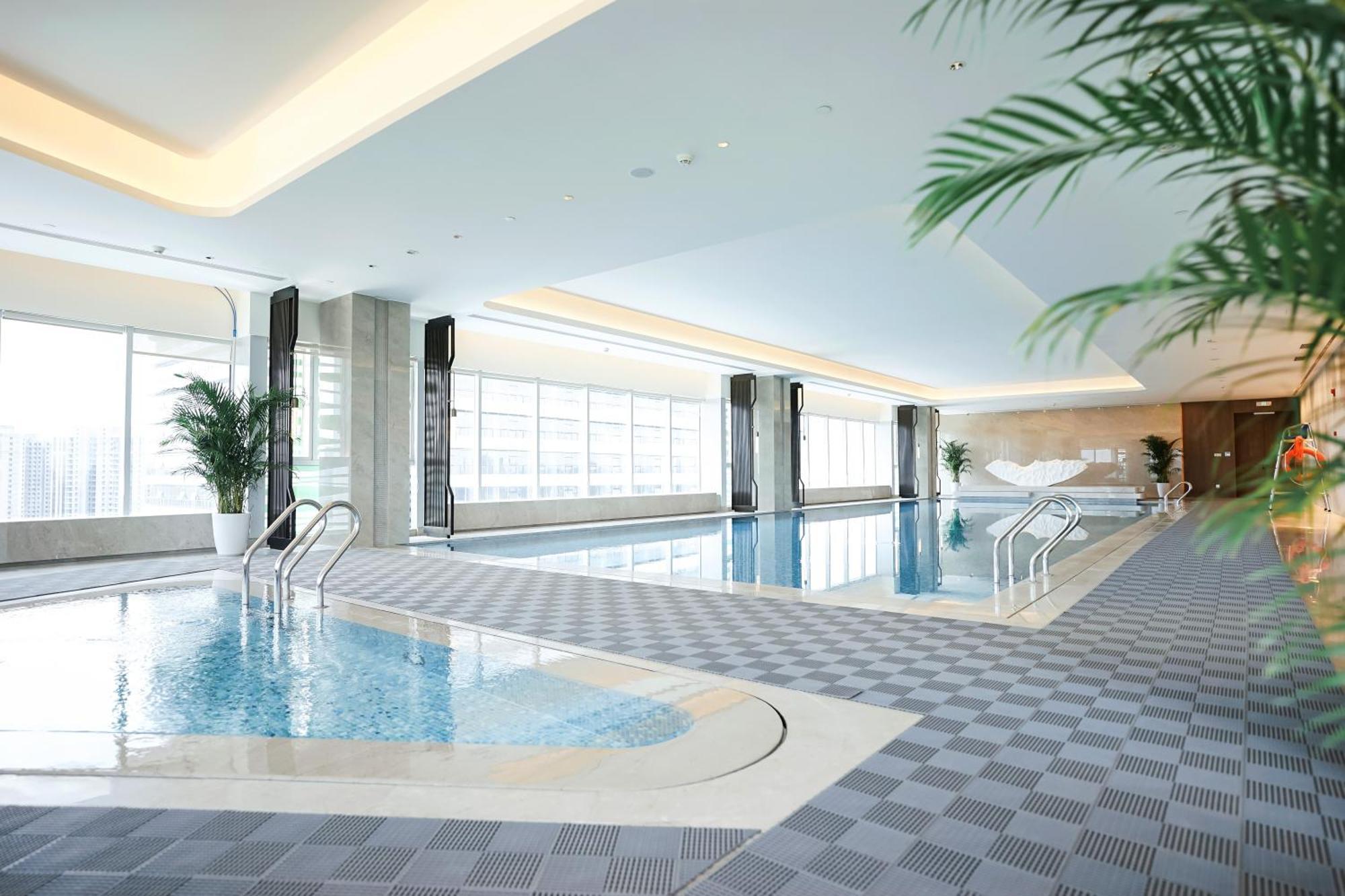 Crowne Plaza Wuhan Optics Valley By Ihg Exterior foto